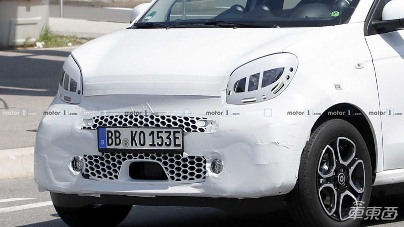 Smart ForFour纯电版中期改款车型曝光 续航或升级至200公里