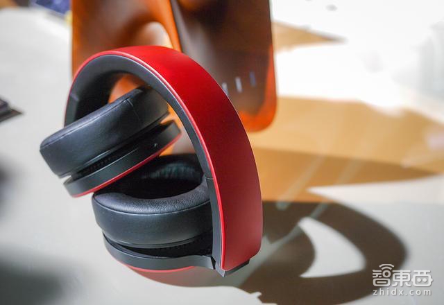 汪峰组团造HIFI耳机 最贵蓝牙版FIIL卖1599