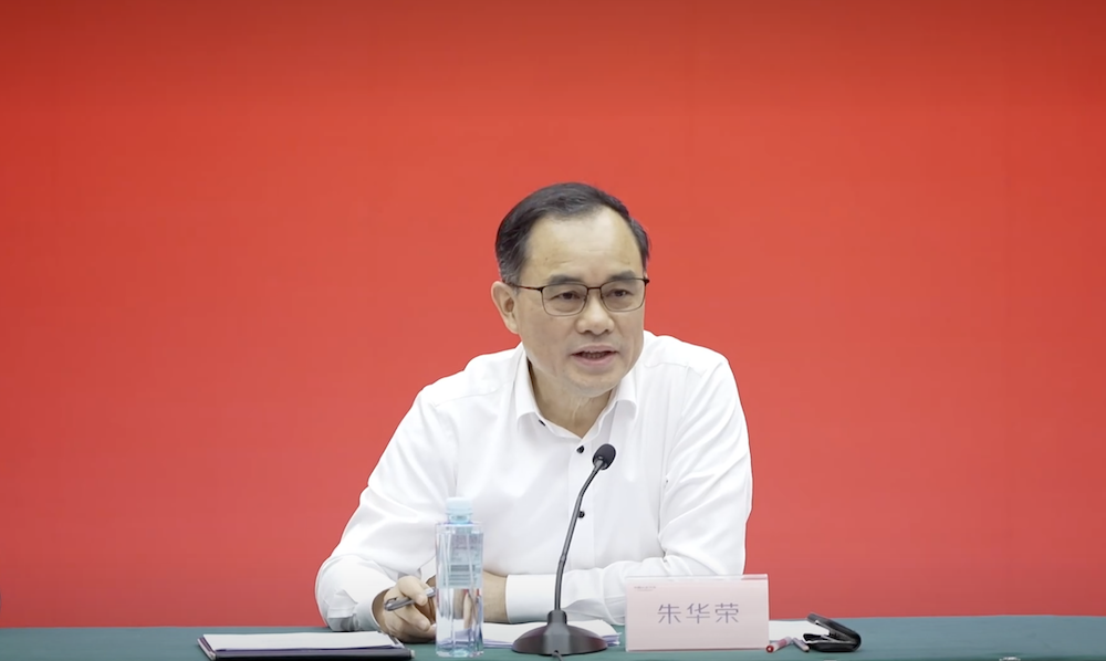 新长安首次“誓师”：8大核心高管表决心，投2000亿研发，年销瞄准500万