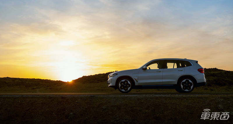 宝马纯电SUV iX3全球首发!超详解读,如何迎战特斯拉和蔚来?