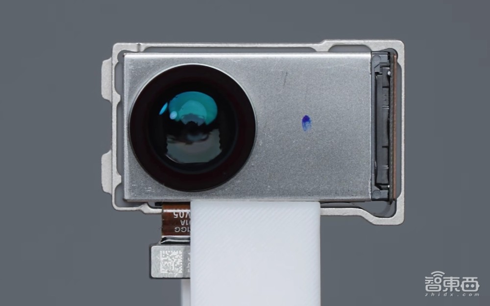 史上首次!苹果成为全球手机一哥,带动安卓机皇们卷疯了潜望镜头