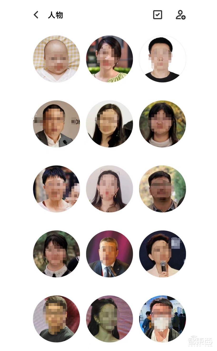 AI手机,苹果摸着安卓过河?