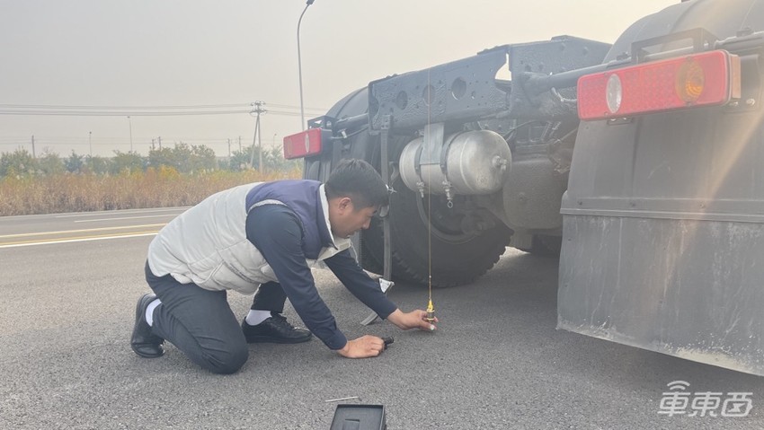 造自动驾驶卡车，这家公司玩真的