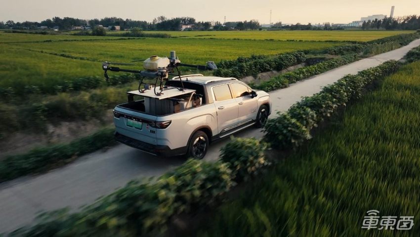 651km超长续航+15kW外放电！雷达全球首款飞手专用皮卡上市