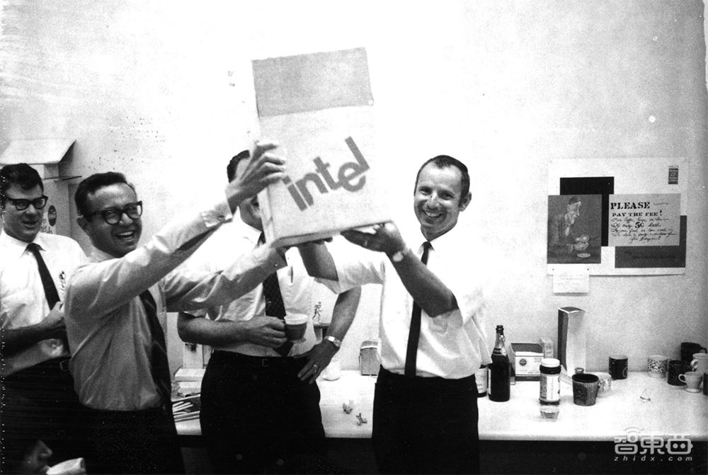 实探英特尔博物馆：硅谷风云、传奇人物与颠覆式芯片