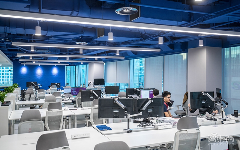 解密:三次创业成功的斯坦福学霸,如何帮一汽造无人卡车?