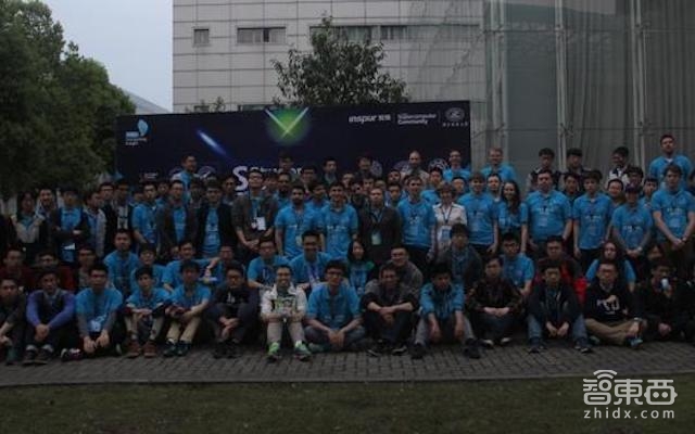 智东西晚报：蔚来汽车完成数亿美元融资，人脸识别平台可被照片骗过