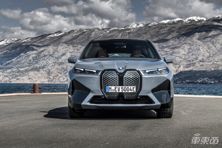 宝马电动车如何超过特斯拉？定价得超100万