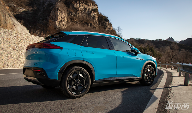 30万的纯电SUV有多强?百公里加速3.9秒还有600公里综合续航
