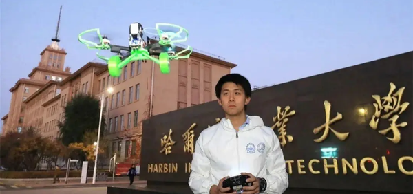 04年哈工大CEO造人形机器人,刚融资超亿元,商汤国香投了