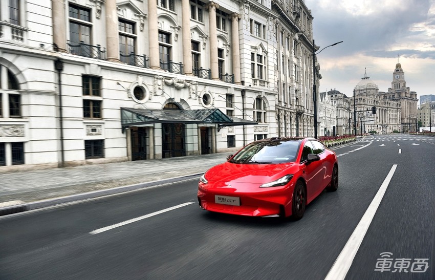 昊铂GT全球款正式上市,20.39万起,全系标配710kmCLTC续航