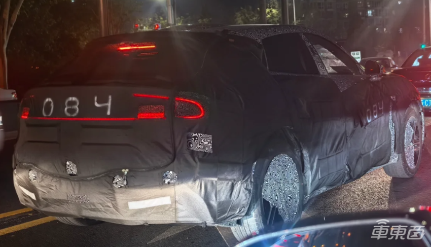 小米SUV全网最全解密!追踪6个月,超60组谍照加实拍,车身尺寸很意外