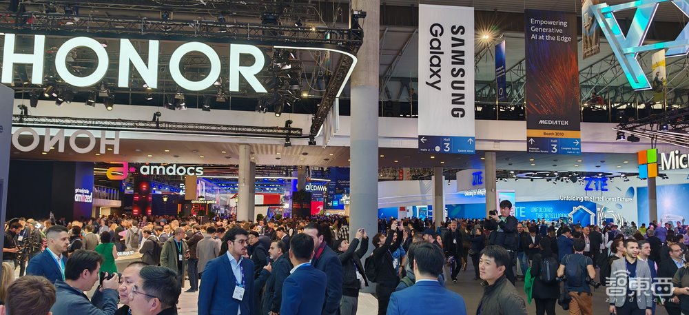 中国硬科技霸场MWC!小米SU7出征,华为搞大事,AI炸了芯片窝