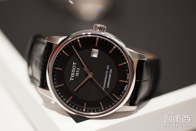 智东西晚报:苹果开卖第三方VR眼镜 天梭加入智能表大展