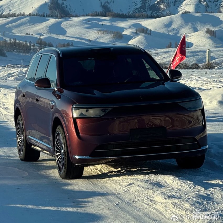 小米特斯拉狭路再相逢！8大车企狂卷SUV，一文看尽2025十大新车