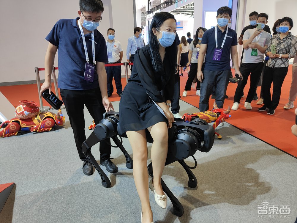 机器人“春晚”开幕，机器狗扎堆PK，揭秘六大类亮点机器人