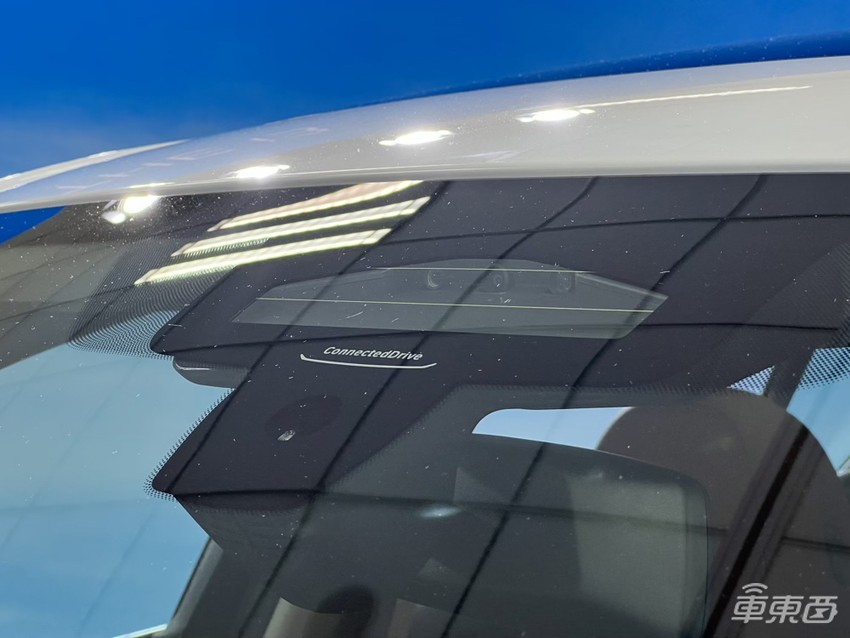 全新BMW i3上市!智能成为核心配置,能成为2022年新爆款吗?