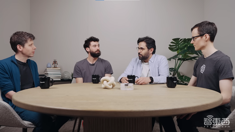 OpenAI揭秘GPT-4.5训练：10万块GPU，几乎全员上阵，出现“灾难性问题”