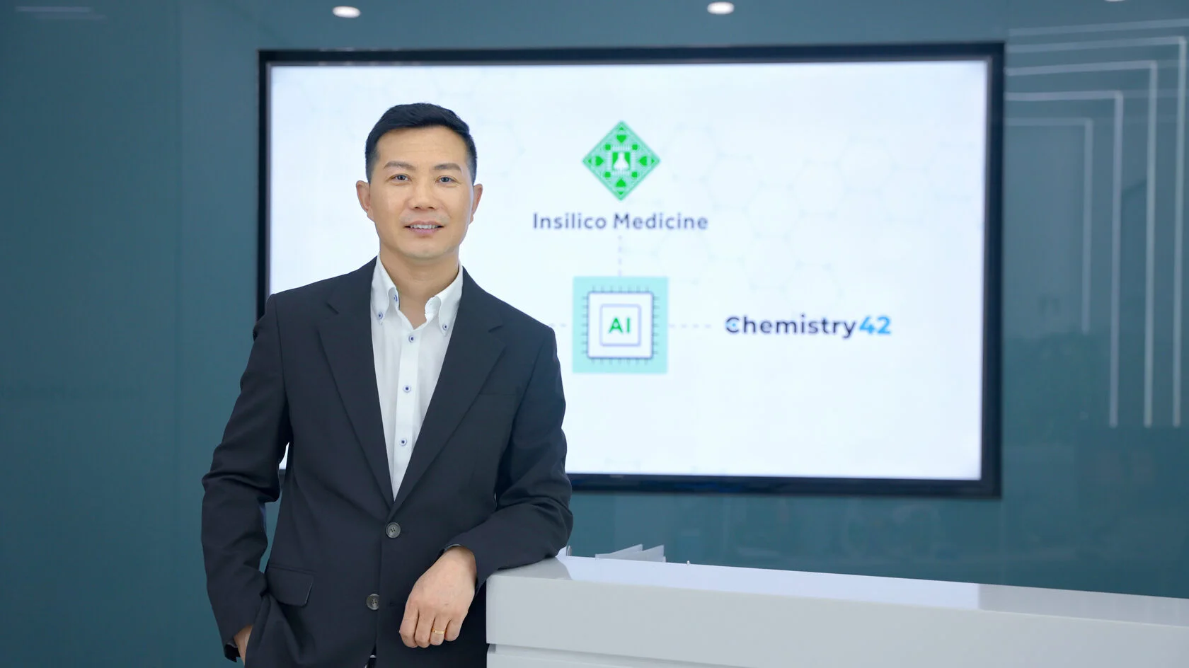 开盘涨超45%,市值160亿!腾讯投的AI黑马登陆港交所