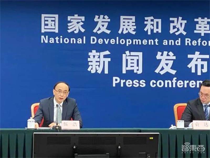 广州打响数字新基建第一枪！1800亿投资敲定，华为百度成大赢家