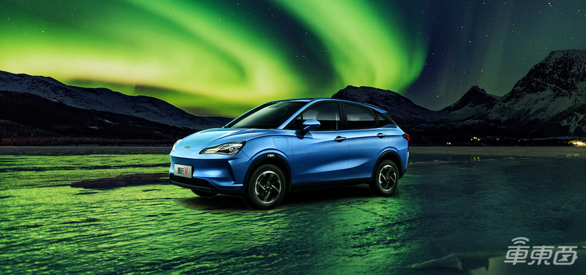 哪吒汽车：去年交付1.5万台 三款新车今年亮相