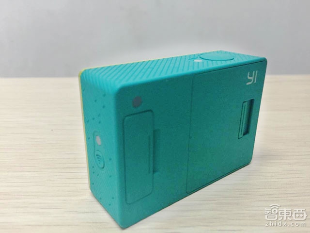 小蚁运动相机上手:价格诱人续航偏短