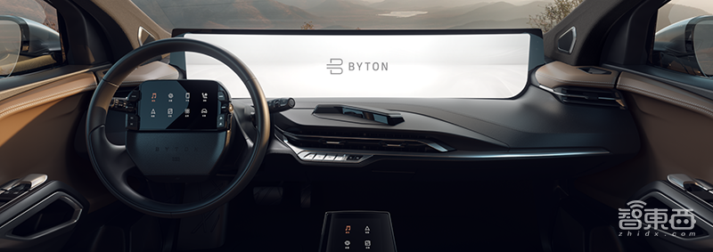 拜腾48寸大屏概念车公布量产细节!年内上市,对话总裁戴雷