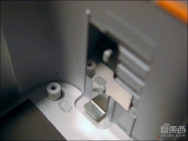 暴力拆解小米小盒子：可装APP 内容更依赖网络