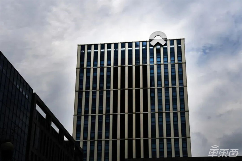 一周2万汽车人失业！5家车企举起裁员大刀，大众集团最“疯狂”