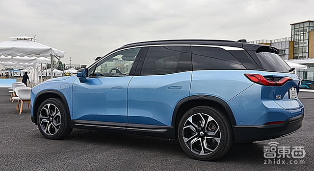 【视频】 蔚来ES8赛道暴力试驾!虐出33个国民拷问