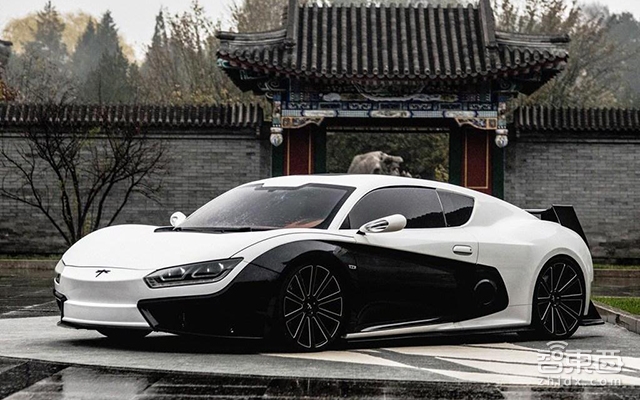 六大门派围攻特斯拉 谁是豪华电动车的真英雄?