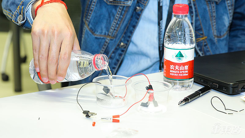 电动汽车没它不行！大众汽车讲师详解动力电池