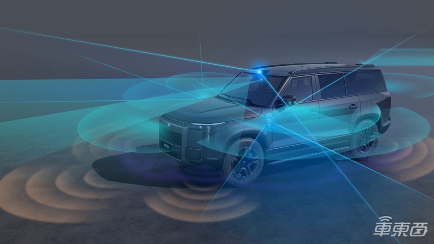 极石01售价34.99万起！除了彩电大沙发，还带厨房热水器