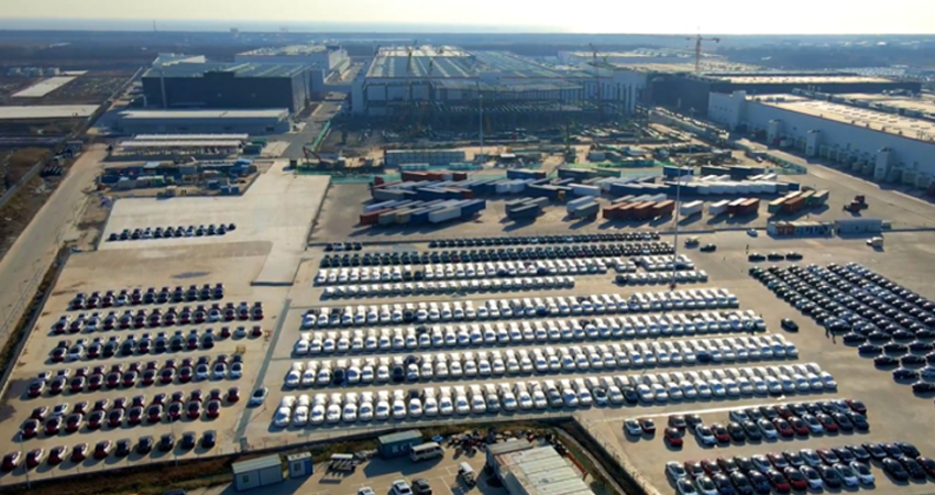 8张图看懂纯电市场变化：特斯拉顶4个新造车，比亚迪紧追不舍