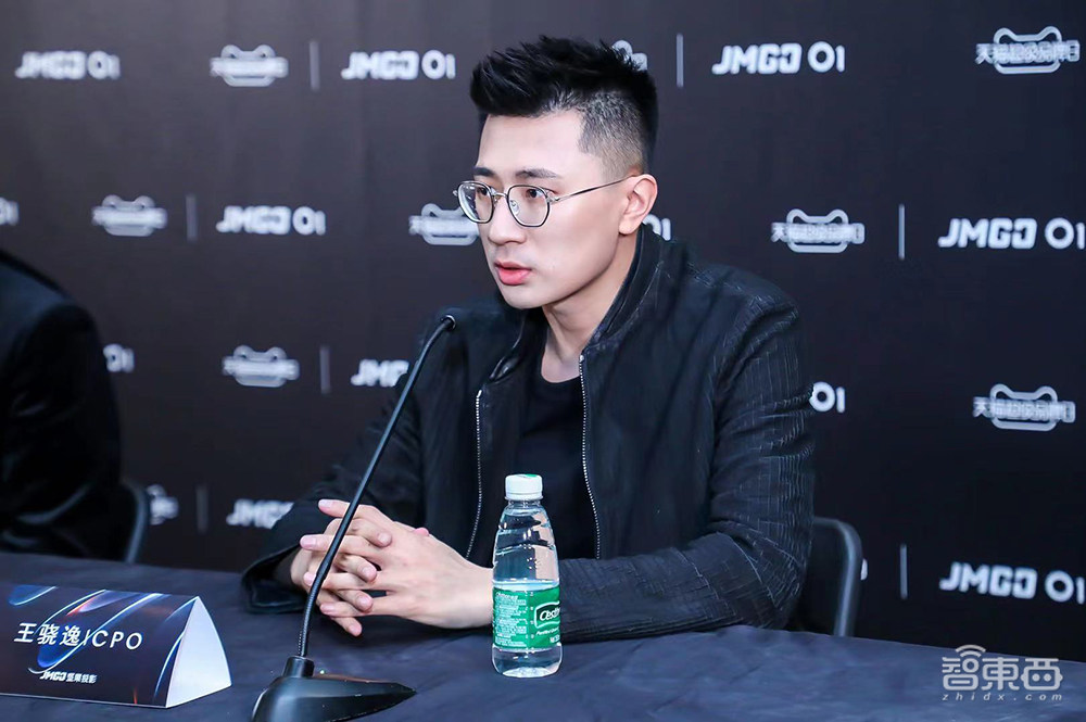 对话坚果投影高管:解读超短焦技术创新路径,家用投影迎来新的增量市场