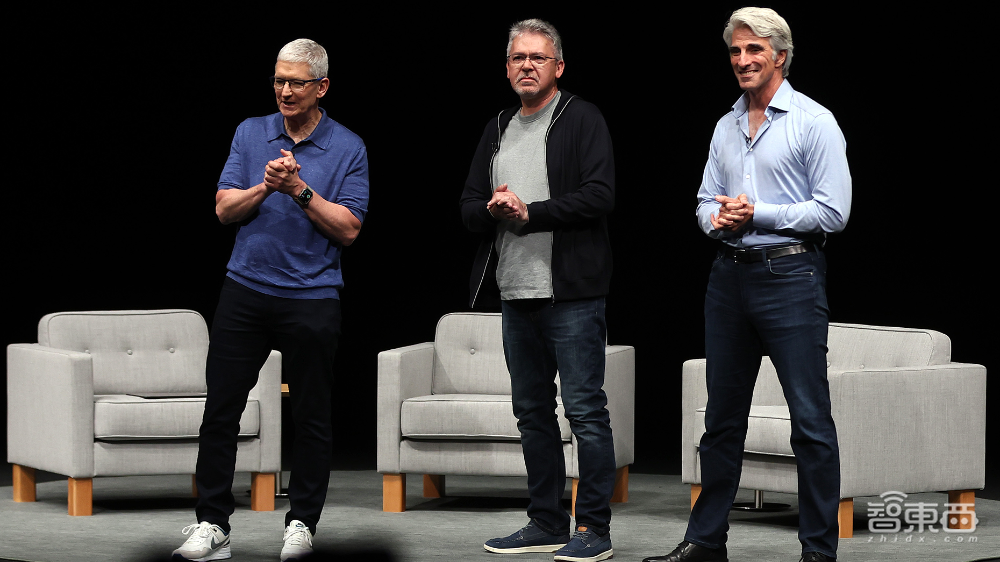 苹果Siri高管变阵揭秘:外来的和尚难念经,前谷歌大牛蹉跎7年被抛弃