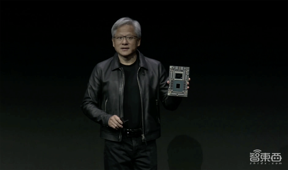 昨夜，黄仁勋甩出最强生成式AI处理器，全球首发HBM3e，比H100还快