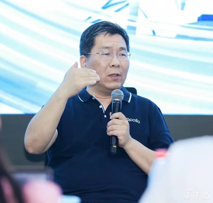 Waymo的新车还是一张图,百度先把车造出来了