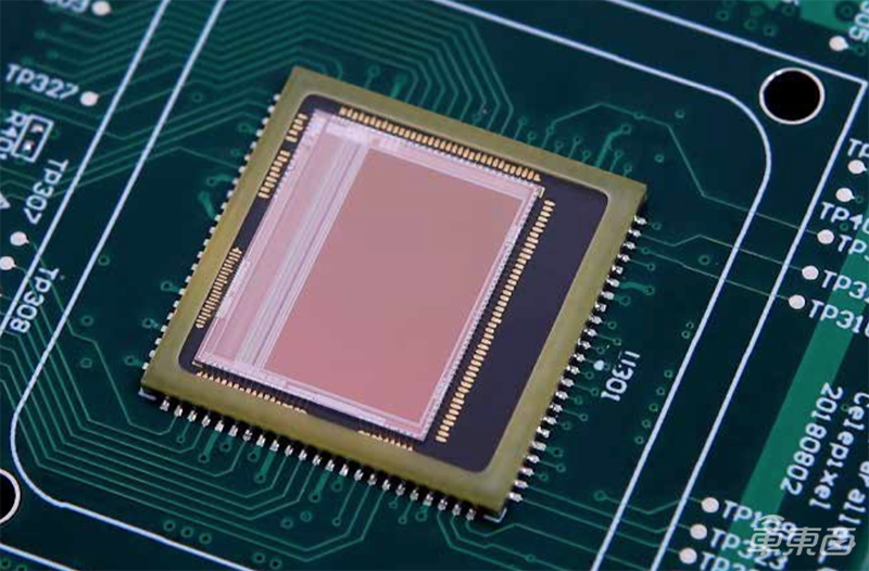 中國60家最強(qiáng)汽車初創(chuàng)在此！芯片廠高調(diào)入局，智能網(wǎng)聯(lián)強(qiáng)勢霸榜【附下載】| 智東西內(nèi)參