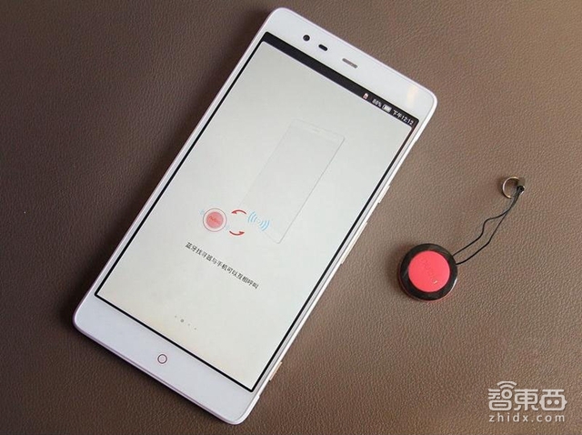 小米Max大屏手机能把华为们拉下高端市场的宝座吗?