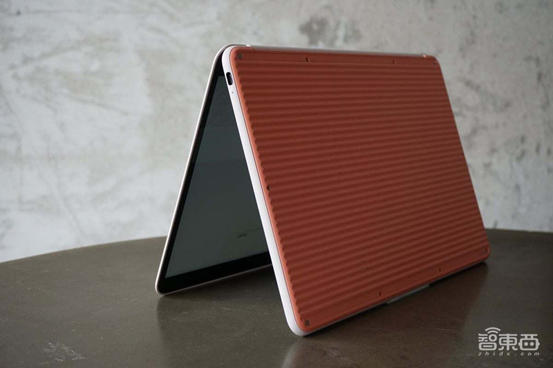 谷歌年度硬件全家桶来了！手机能拍星星，语音助手无“孔”不入