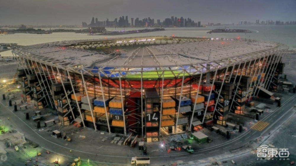 “中國智造”攻占世界杯！2000㎡球場屏、VR轉(zhuǎn)播、國產(chǎn)新能源客車