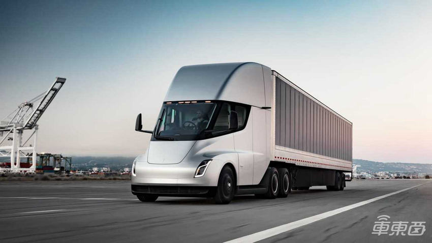 马斯克比尔盖茨恩仇录：从同台畅谈到隔空互怼，已过招三回合