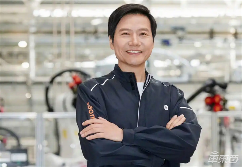雷军盯上“绿牌”登热搜!力争明年实现自动驾驶,广汽呼吁换电加速推广