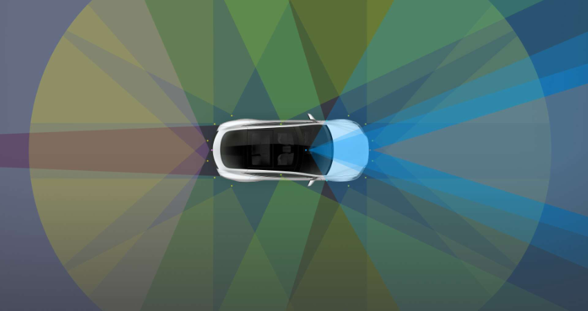 别闹，特斯拉没偷看你