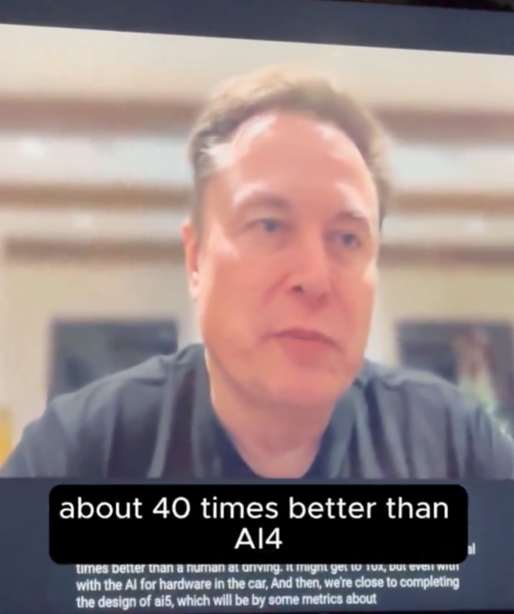 马斯克贴脸回怼Waymo！官宣无人出租取消安全员，剧透FSD和芯片新进展
