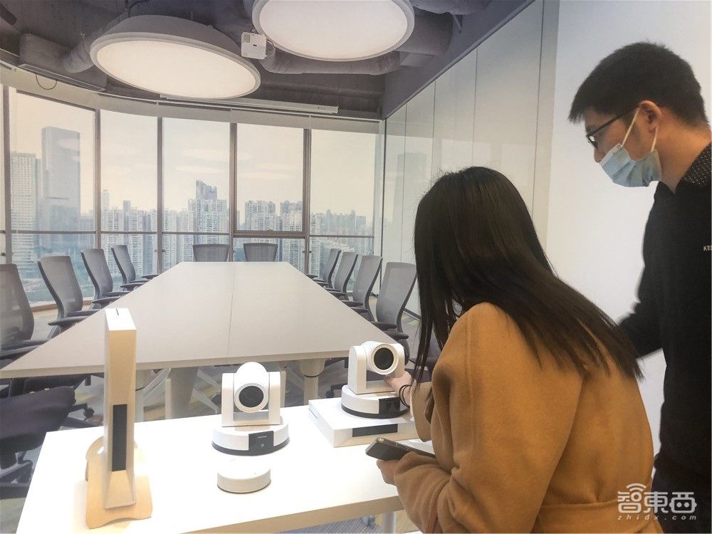 科达扔出十几项视讯黑科技!让中小政企用上轻巧的视频会议设备