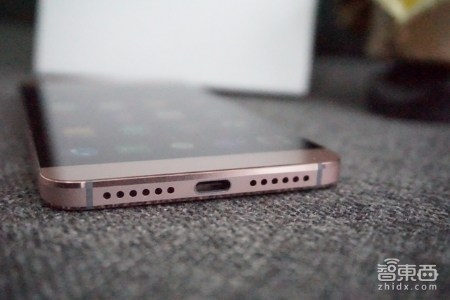 乐2发布 我们上手仔细研究了这款乐视第二代千元旗舰