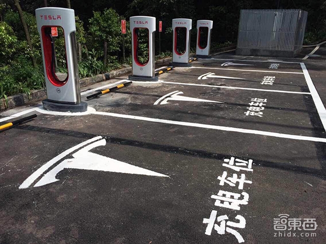 起底苦逼的充电桩行业:超43家入局,蒙眼狂奔3年!