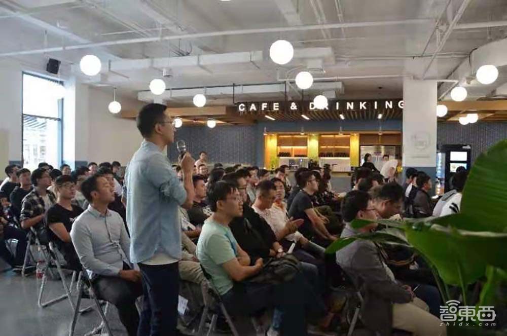 芯片巨头的AI“搬砖”路:如何从一粒种子到一片森林?